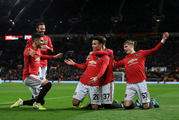 3 điều về chiến thắng của Man Utd: Cần gì Erling Haaland?_6928567defb45.jpeg