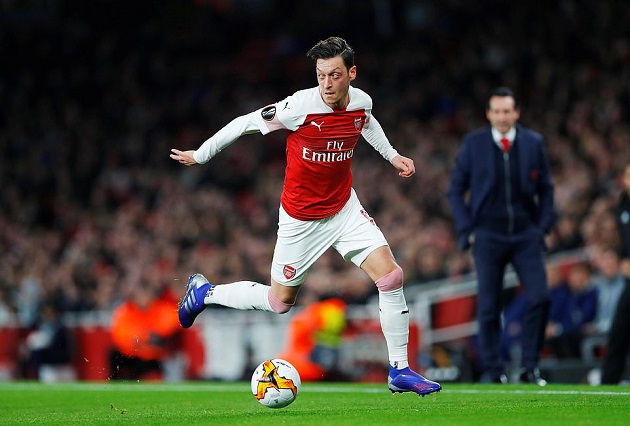 5 điểm nhấn Arsenal 3-0 BATE: Ozil trở lại kịp lúc, Emery và miếng đánh lạ lẫm_69286028c1aad.jpeg