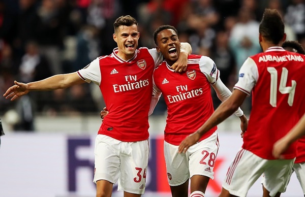 5 điểm nhấn Frankfurt 0-3 Arsenal: Thắng trong âu lo; Sân khấu của “hiện tượng”_69285a43917bc.jpeg