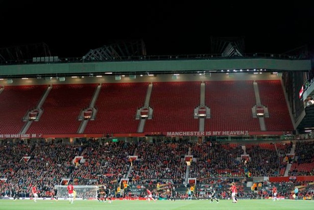 5 điểm nhấn sau trận Man United – Zorya: Fellaini – Pogba nên bị “khai tử”_692869529103d.jpeg