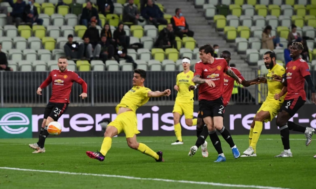 5 điểm nhấn Villarreal 1-1 Man Utd (11-10): Điểm yếu cố hữu; Quyết định của Solsa_69284da4b8b68.jpeg