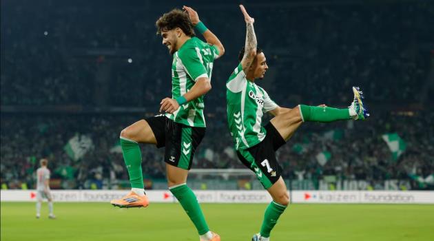 Abde và Antony chắp cánh cho Real Betis thăng hoa_692834bd65c2e.jpeg