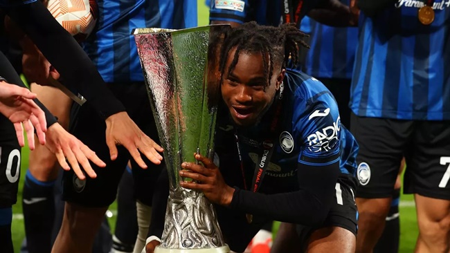 Ademola Lookman: Từ kẻ lạc lối tại Premier League đến người hùng ở Bergamo_692840442e862.jpeg