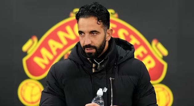 Athletic vs Man Utd: Quỷ đỏ vắng 5 cầu thủ; Bài học đắt giá thời Sir Alex_692838a9990f5.jpeg