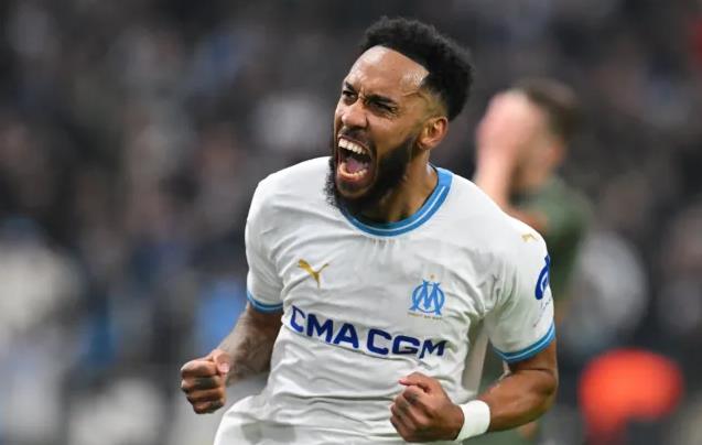 Aubameyang làm nên lịch sử ở Europa League_6928422b5fd83.jpeg