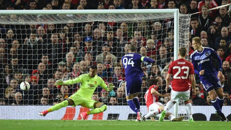 Chấm điểm cầu thủ M.U sau trận Anderlecht: Ibra kém duyên; Pogba hay nhất_6928670b84a78.jpeg