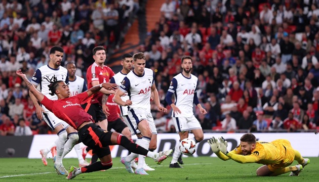 Chấm điểm Man United 0-1 Tottenham: Điểm sáng Yoro; Ngòi nổ Amad đơn độc_6928367e0d9d0.jpeg