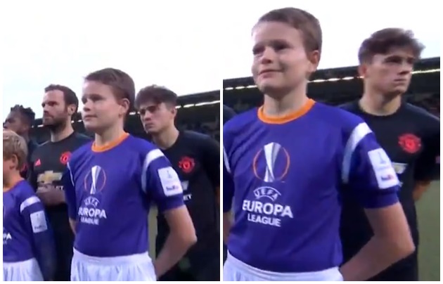 Dàn xếp oái oăm, tân binh Man Utd bị phơi bày yếu điểm khó đỡ_6928596daef36.jpeg