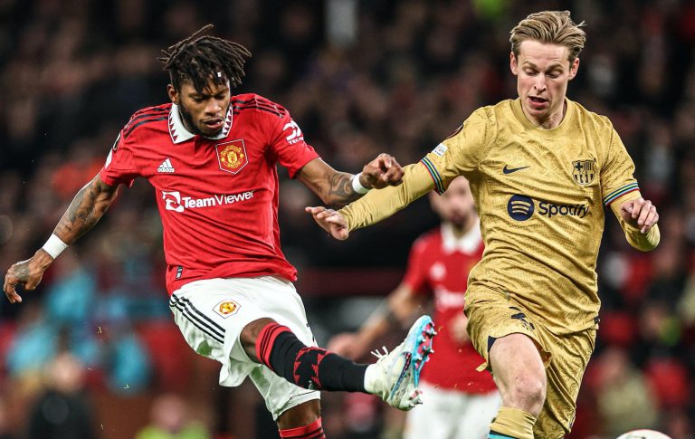 De Jong bị CĐV M.U sỉ nhục ở OTF sau khi Barca bị loại_69284848208b1.jpeg