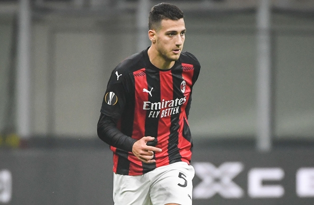 Diogo Dalot thất vọng khi AC Milan thua sốc_6928527a08163.jpeg
