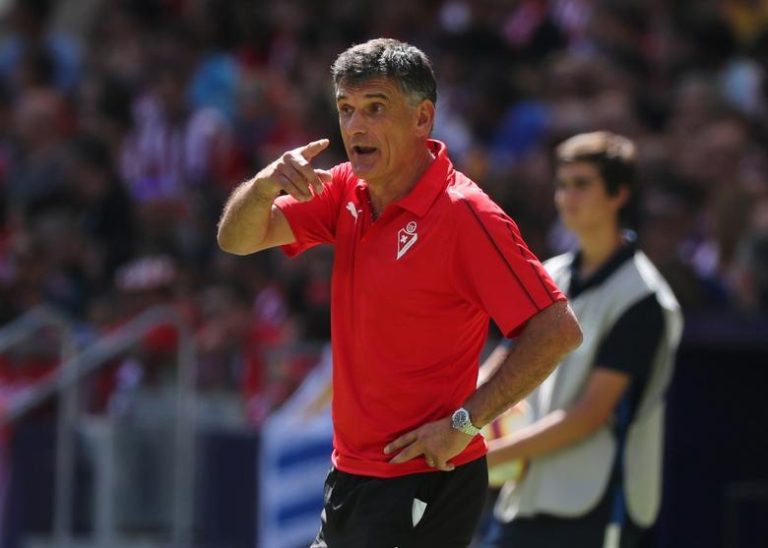 Đối thủ của MU ở Europa League có HLV mới_692845b26ac11.jpeg