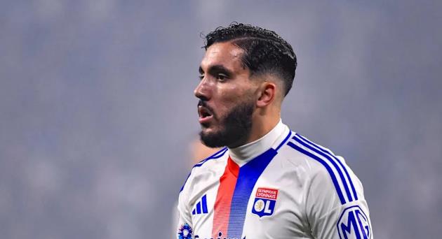 Fan Man Utd phát cuồng, đòi ký ngay sao trẻ Lyon sau pha xử lý khiến Rio Ferdinand sững sờ_6928394857717.jpeg