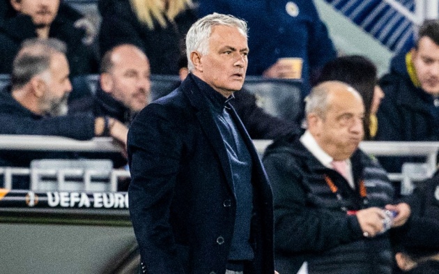 Fenerbahce 1-3 Rangers: Tấn công sắc bén; Mourinho gửi lời nhắn đến đối thủ_69283b0cbf773.jpeg