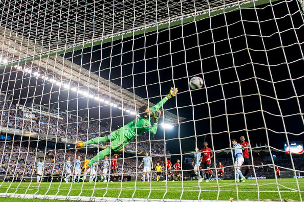 Gần 10 năm, Man United mới làm được điều này_692866d208649.jpeg