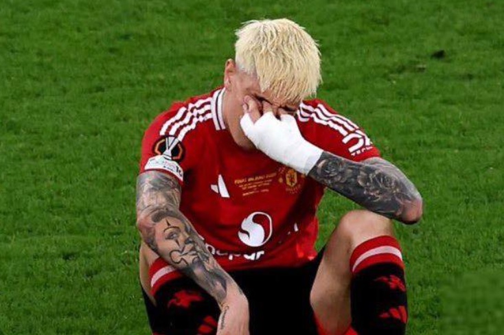 Garnacho cay đắng tổng kết mùa giải của MU: “Tệ, tệ không thể tưởng tượng nổi”_692836268a47f.jpeg