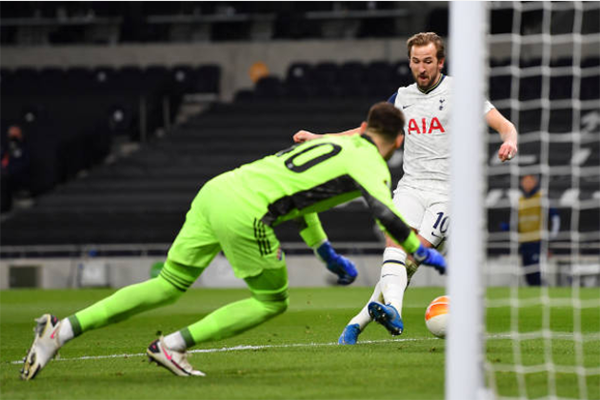 Harry Kane nã cú đúp, Tottenham thắng dễ đại diện Croatia trên sân nhà_692851560a218.png