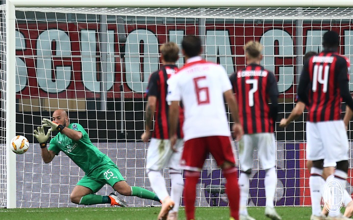 Higuain nổ súng, AC Milan lại thăng hoa ở Europa League_69286226b4a7f.jpeg