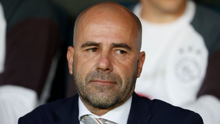 HLV Ajax đả kích: ‘M.U của Mourinho nhàm chán, giết chết bóng đá đẹp’_692865e1183a9.jpeg