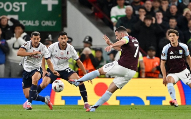 McGinn ghi bàn đẳng cấp, Aston Villa có chiến thắng đầu tiên ở mùa giải 2025/26_69283569a0a27.jpeg