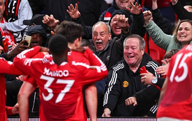 Người ta lại nói về Fergie Time và mộng mơ 85,8 triệu bảng_6928391c8bac0.jpeg