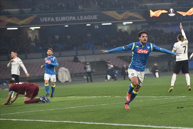 Nhẹ nhàng đánh bại Zurich, Napoli thẳng tiến tại Europa League_692860231e464.jpeg
