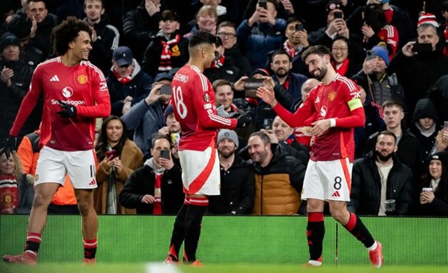 Niềm vui trở lại với sân Old Trafford_69283a60d05c6.jpeg