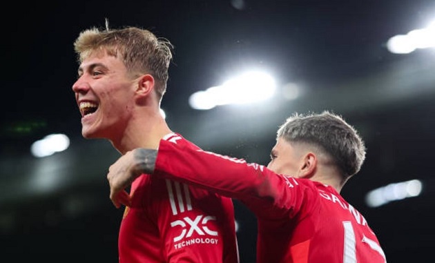 Rasmus Hojlund gửi thông điệp thú vị đến Amorim trên MXH_69283cf960556.jpeg