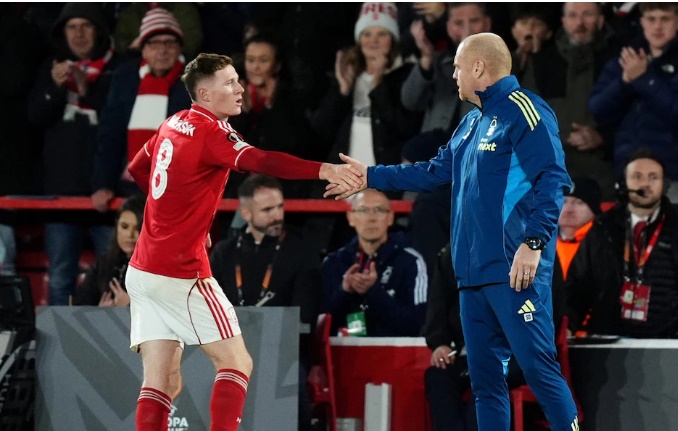 Sean Dyche nói gì sau khi giúp Forest chấm dứt 29 năm chờ đợi?_692834f26d7f2.jpeg