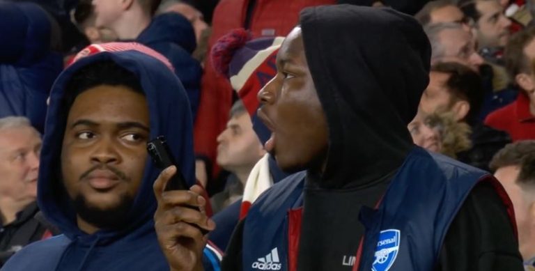 Siêu phẩm từ giữa sân góp phần khiến Arsenal bị loại_6928463b74289.jpeg