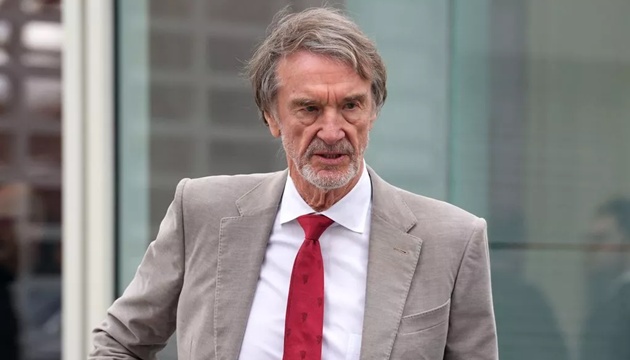 Sir Jim Ratcliffe khiến nhân viên MU phẫn nộ trước chung kết Europa League_692837869a729.jpeg