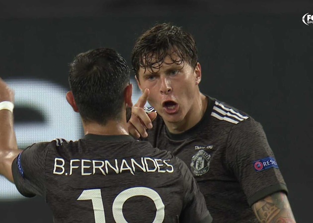Solskjaer tuyên bố sốc về màn ‘khẩu chiến’ giữa Lindelof và Fernandes_6928538e3ce53.jpeg