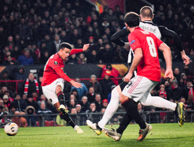 Song sát nổ súng, Man United chính thức đi tiếp ở Europa League_6928580e4fcc6.png