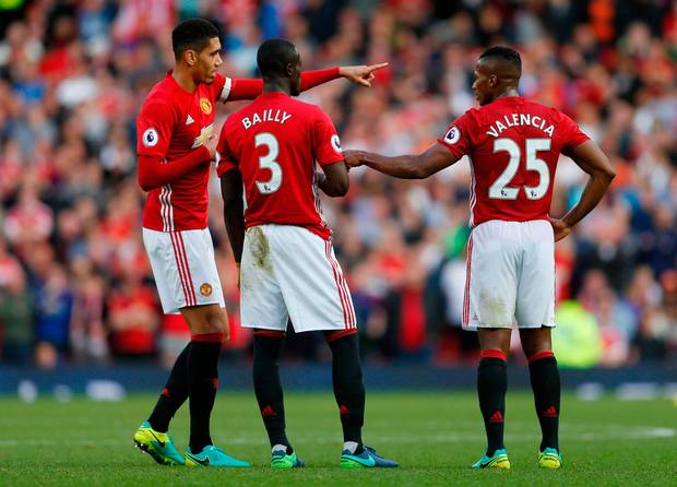 Tái chiến St.Etienne đêm nay, Mourinho sẽ trao cơ hội cho Schweinsteiger?_6928680bbb43d.jpeg