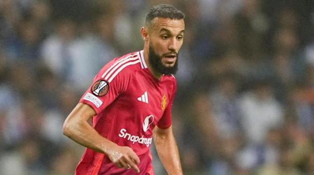 Ten Hag giải thích lý do để Noussair Mazraoui đá số 10_69283e6b3210a.jpeg