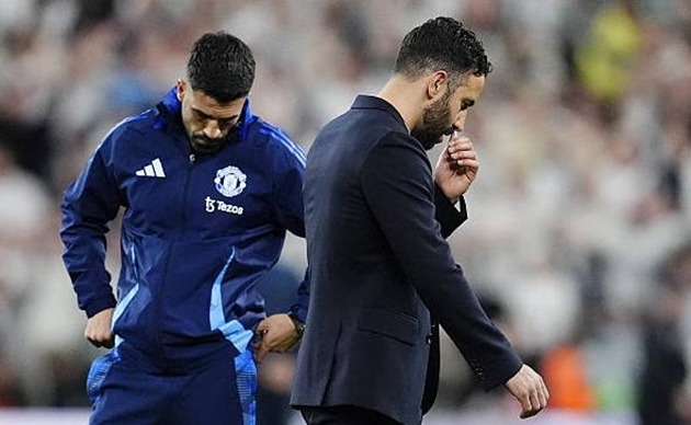 Thua Europa League, cổ phiếu của MU tụt giá_692835e98ee13.jpeg