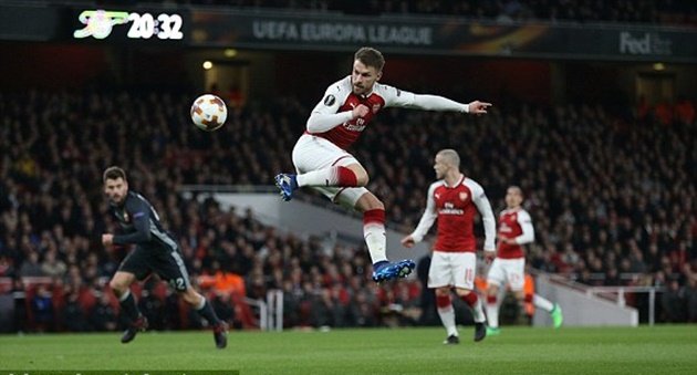 Tổng hợp lượt đi Tứ kết Europa League: Arsenal, Atletico đặt vé vào Bán kết_692863df127f0.jpeg