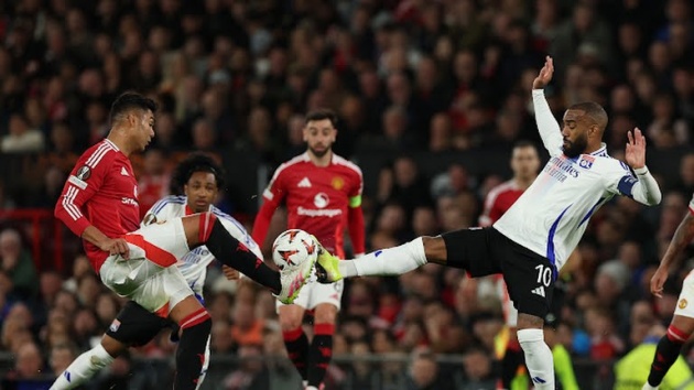 Tưởng hết đát, động cơ không tuổi của MU lại hóa rồng_6928391654a32.jpeg