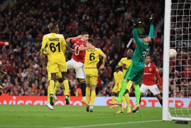 Chấm điểm Man United: Hậu vệ tỏa sáng; Xứng danh nhạc trưởng_693fdfd9e404b.jpeg