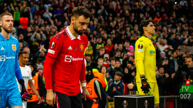 CHÍNH THỨC! M.U đón cú sốc Bruno Fernandes sau trận hòa Sevilla_693fdb9a25015.png