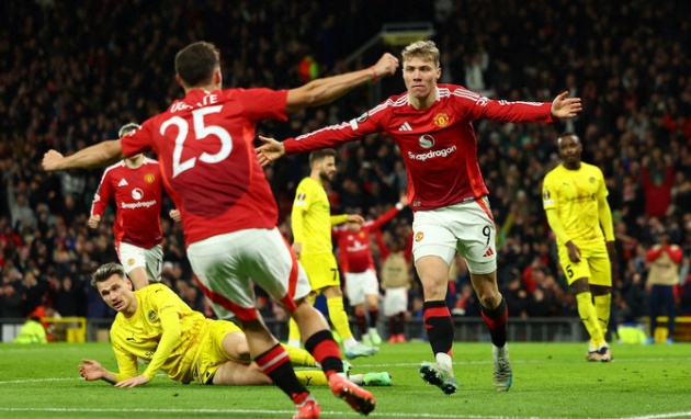 Đội hình MU đấu Lyon: Bước ngoặt 2 cái tên; Tam tấu tấn công_693fd0d549a03.jpeg