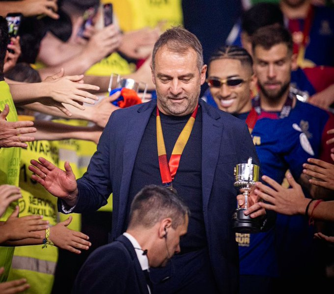 Flick bình thản, Yamal khiêu khích Real sau khi Barca vô địch_693fccdf9d5eb.jpeg