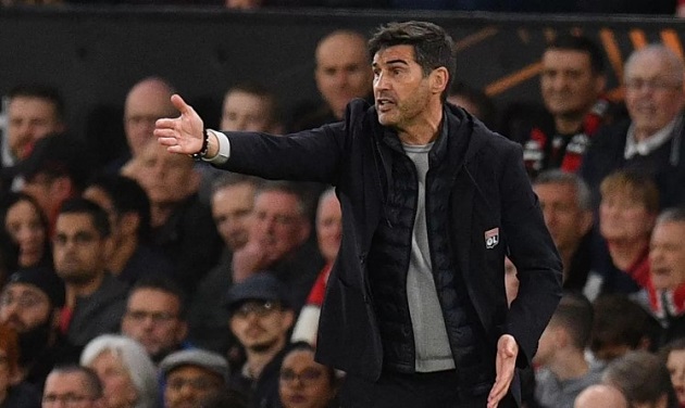 Fonseca: Lyon ăn mừng hớ, Manchester United trừng phạt không thương tiếc_693fd064ad1ec.jpeg