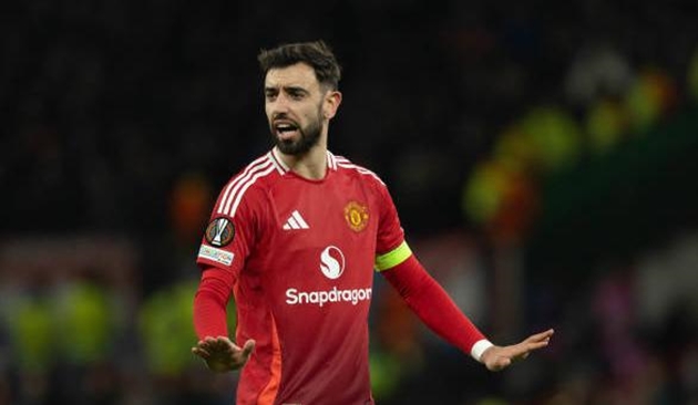 Giúp M.U đánh bại Rangers, Bruno Fernandes nhắn nhủ người hâm mộ_693fd34f185c2.jpeg