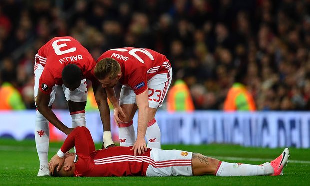 Ibra và Rojo chấn thương: Lỗi của Mourinho?_693ff646ab19b.jpeg