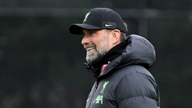 Klopp xin lỗi trọng tài sau khoảnh khắc nóng giận_693fd823355ef.jpeg