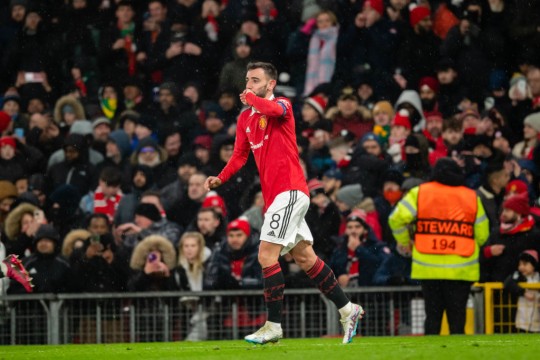 M.U thắng 4-1, Scholes vẫn chỉ ra điều đáng lo với Fernandes_693fdd0082f96.jpeg