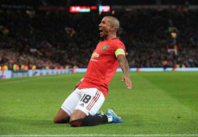 Man Utd hủy diệt AZ trong 11 phút, Solskjaer đã nhìn thấy điều gì?_693fe9e43ae18.jpeg