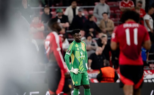 Man Utd khủng hoảng nội bộ: Onana và Casemiro căng thẳng giữa trận thua Tottenham_693fcdec1235d.jpeg