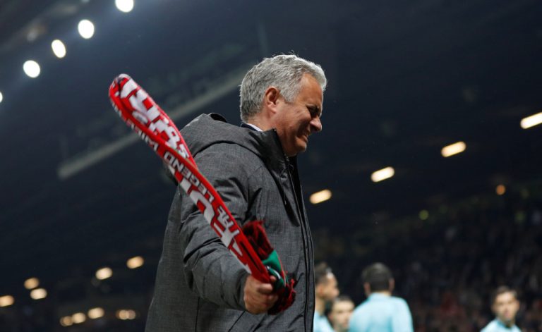 Mourinho khen ngợi Ajax, không quên ‘đá xoáy’ trọng tài hại M.U ở cúp FA_693ff5d7ef7a7.jpeg