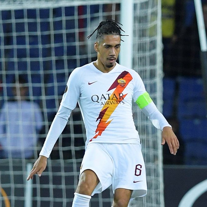 Ngày Man Utd thua nhạt, Smalling lại tạo thêm cú sốc ở AS Roma…_693fea34bcd3a.jpeg